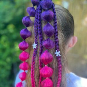 Milujsmějsežij - gumičkové copánky, Vesmírná rebelka