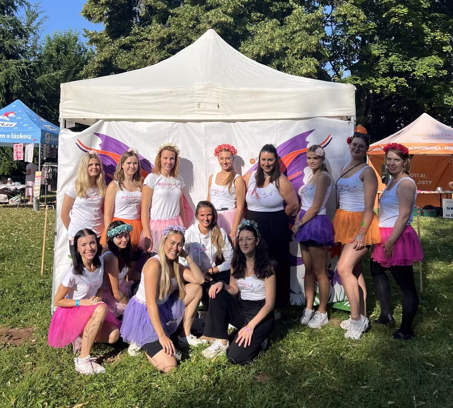 Milujsmějsežij - novinky - leto ještě nekončí, Miluj tým, festival, zábava