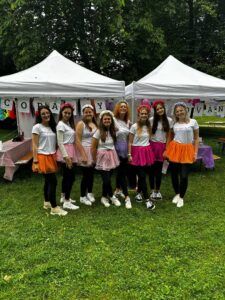 Milujsmějsežij - Bezva fest, Miluj tým