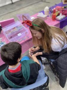 Milujsmějsežij - firemní akce, tetování