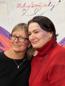 Milujsmějsežij - mikuláš, malování na obličej, květiny, zábava