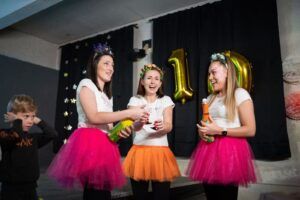 Milujsmějsežij - narozeninové dětské oslavy, aprty, Miluj tým